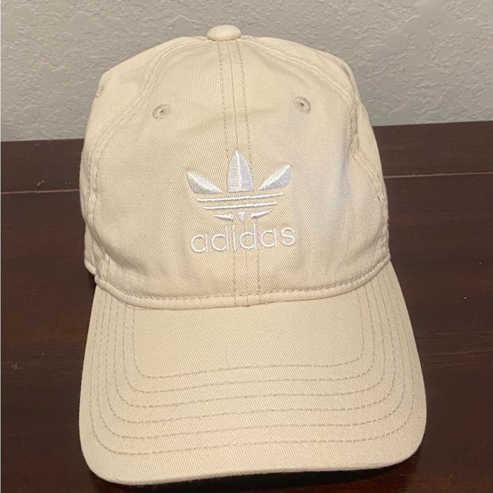 adidas Originals Women's Originals Relaxed Plus Strapback
